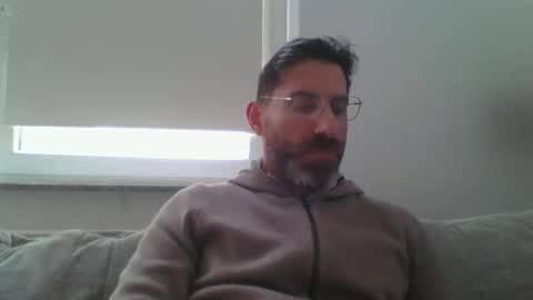 Snapshot of alcatrazcage chatting on January 24, 10:11 am Alcatrazcage online show from January 24, 10:11 am