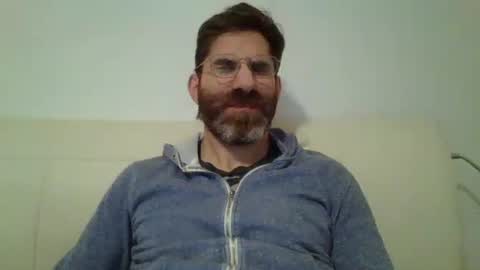 Snapshot of alcatrazcage chatting on January 7, 1:49 am Alcatrazcage online show from January 7, 1:49 am