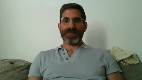 Snapshot of alcatrazcage chatting on October 2, 3:22 pm Alcatrazcage online show from October 2, 3:22 pm