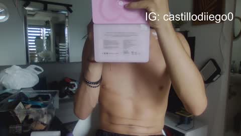 Alec online show from December 9, 6:46 pm