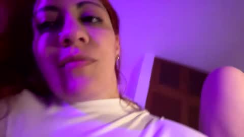 Snapshot of aledelo chatting on October 13, 6:26 am aledelo online show from October 13, 6:26 am