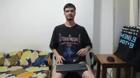 Snapshot of aleex_miller chatting on October 15, 8:59 am aleex_miller online show from October 15, 8:59 am