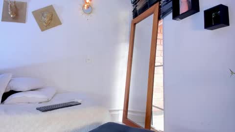 aleexiiaa online show from January 7, 2:11 pm