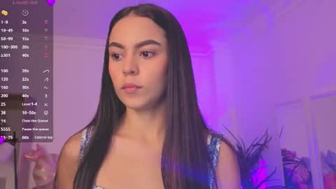 Alejandra online show from July 1, 11:30 am