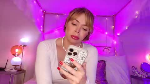 ALEJADOLLTS online show from July 5, 3:53 am