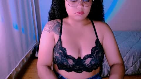 Alejandra  online show from April 2, 11:44 pm