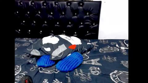 alejandrito_king online show from November 17, 7:00 am