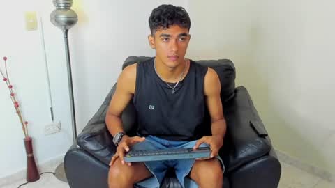 Alejandro williams online show from June 14, 4:42 pm