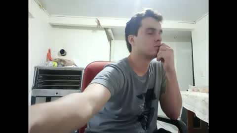 alejandroeema online show from January 6, 1:42 am