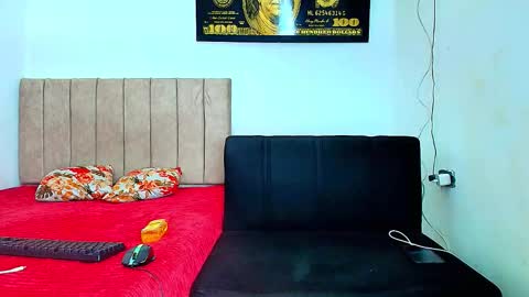 alejo_21cm online show from February 18, 6:19 pm