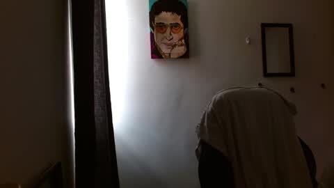 Snapshot of alejo_hot23 chatting on October 19, 6:34 pm David online show from October 19, 6:34 pm