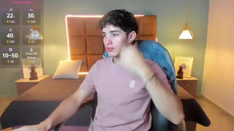 ALejoo Saenz online show from November 5, 3:52 am