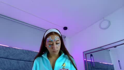 Snapshot of aleka_williams_ chatting on September 24, 4:36 pm aleka_williams_ online show from September 24, 4:36 pm