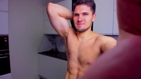 aleks_brown online show from October 16, 4:50 pm