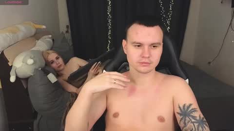 Snapshot of alena_hot_sex chatting on March 7, 7:27 pm Alena online show from March 7, 7:27 pm