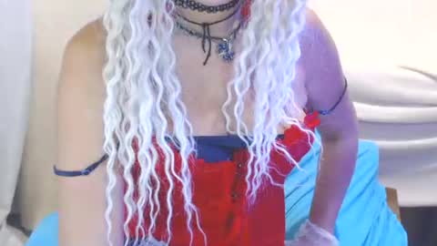 Luly online show from October 11, 3:00 am