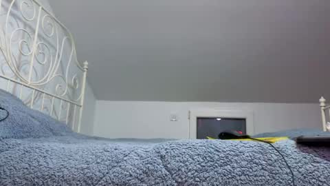 Alexandra if want to support me every 11111 help to buy my new house....thx 4 your support online show from April 13, 6:06 am