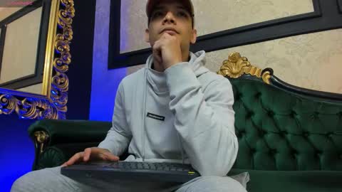 Alessandro King online show from September 28, 2:37 pm