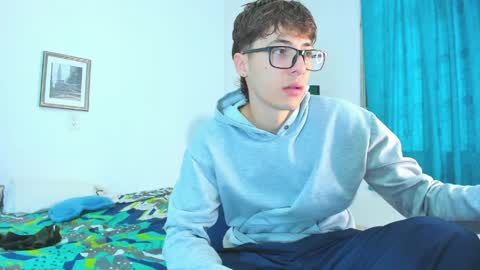 Alessandro Dybala online show from April 8, 12:19 pm