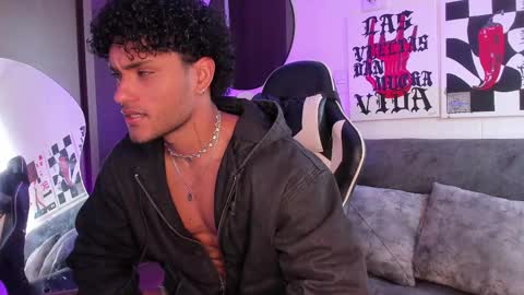 Alessandro Vanni online show from March 4, 1:30 pm