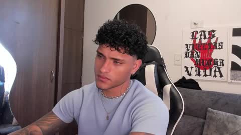 Alessandro Vanni online show from December 21, 3:40 pm