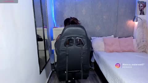 Snapshot of alessia_anderson07 chatting on October 15, 2:04 am Yy  online show from October 15, 2:04 am