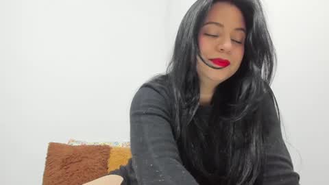 Alejandra online show from December 20, 4:20 am