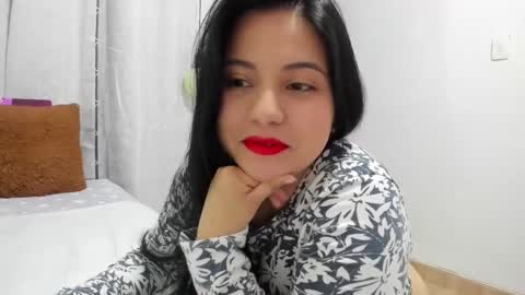 Alejandra online show from February 17, 1:36 am