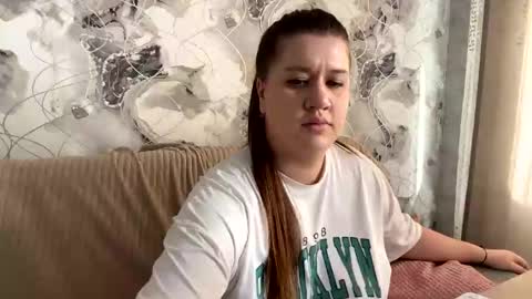 Aletta Oushen online show from February 20, 9:22 am