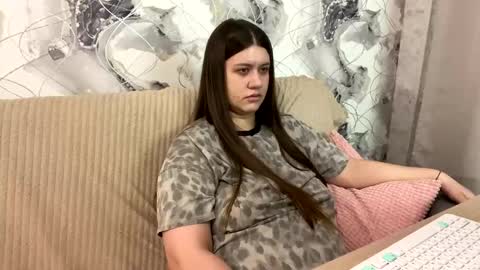 Aletta Oushen online show from February 19, 4:00 pm