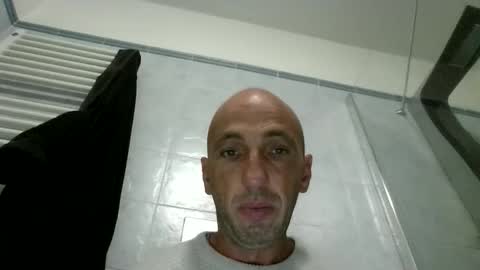 alex120475 online show from October 1, 9:08 am