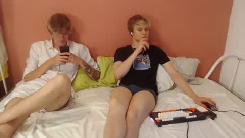 Alex  miller  and Oliver sweet  online show from August 6, 2:53 am
