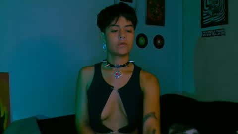 Alex online show from October 20, 3:22 am