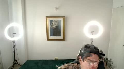 Alex OrionJS online show from June 24, 6:37 pm