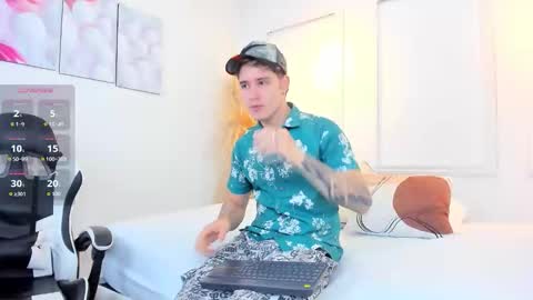 Alex  online show from May 18, 7:42 pm