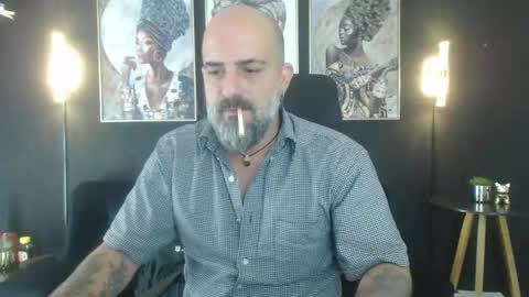 Alex Saints online show from May 23, 1:07 pm