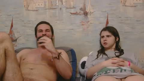 Alex and Sarah online show from June 9, 12:22 am