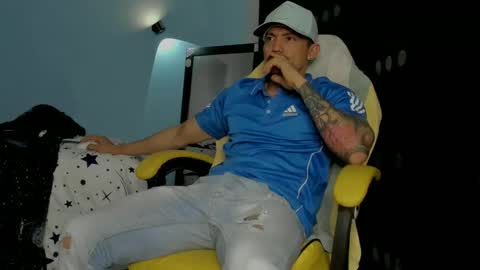 alex_sthorm online show from September 20, 2:36 am