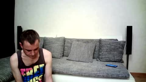 Snapshot of alex_tobey chatting on October 17, 5:55 am Alex and Tobey online show from October 17, 5:55 am