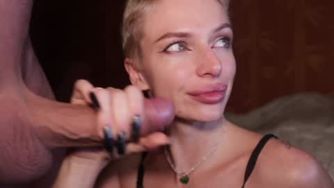 Snapshot of alexa_alex_liepa chatting on October 6, 12:17 am Alexa and Alex online show from October 6, 12:17 am