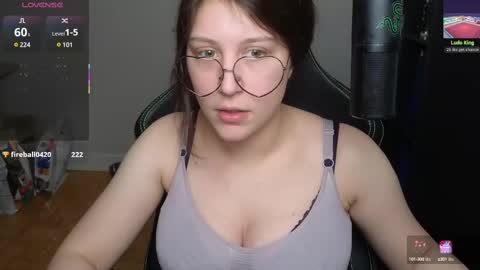 dont be afraid to click social media link its  working  just click on that  online show from February 13, 3:50 am