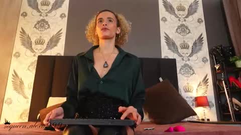 Alexa online show from December 18, 3:07 pm