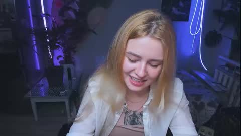 alexa_pirs online show from October 7, 9:33 pm