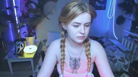 alexa_pirs online show from October 20, 4:12 pm