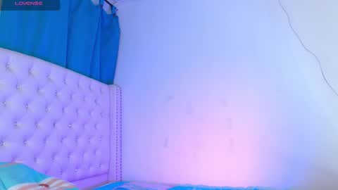   online show from November 26, 10:50 pm