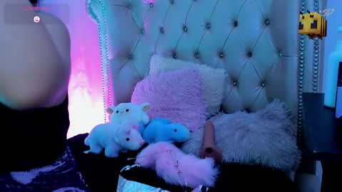 Snapshot of alexafoxy18 chatting on March 11, 7:57 am ALEXA online show from March 11, 7:57 am