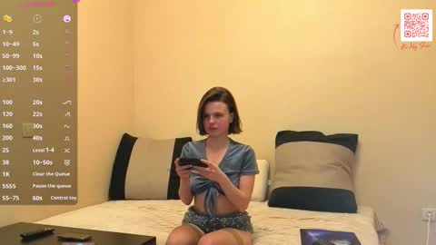 Alexa Lurexx online show from March 21, 4:00 pm