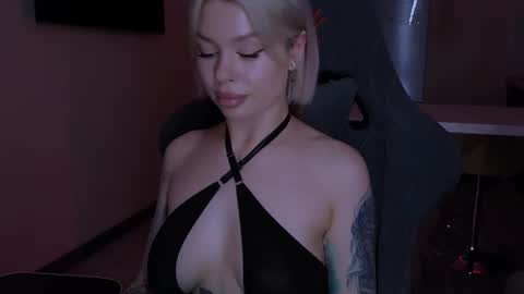 Snapshot of alexamason chatting on October 9, 2:39 am Alexa Mason online show from October 9, 2:39 am