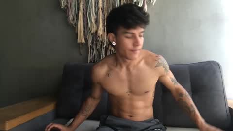 Alex  Dani online show from September 22, 6:34 pm