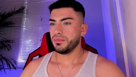 Alexander Diaz online show from October 21, 3:48 pm